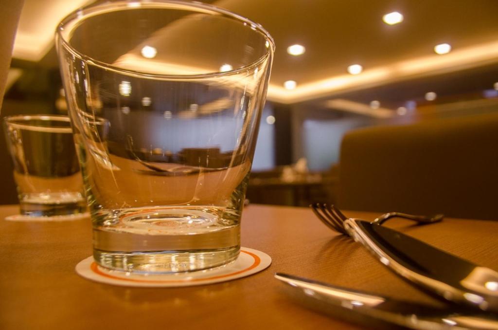 Hotel Comfotel Kalkuta Zewnętrze zdjęcie
