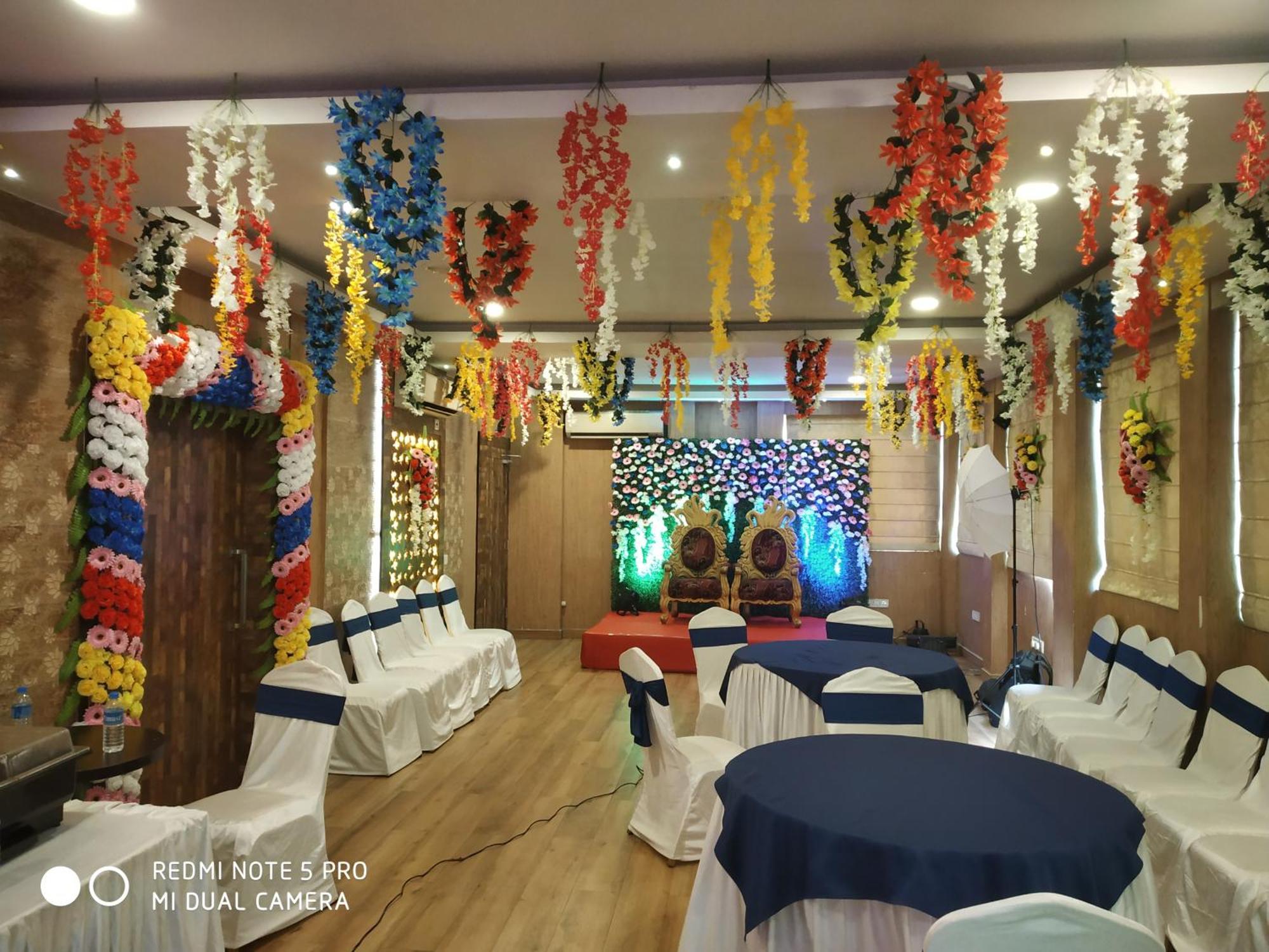 Hotel Comfotel Kalkuta Zewnętrze zdjęcie