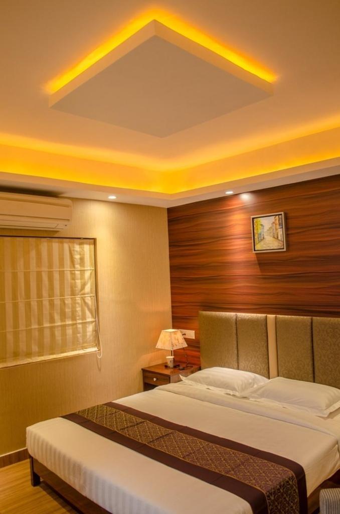 Hotel Comfotel Kalkuta Zewnętrze zdjęcie