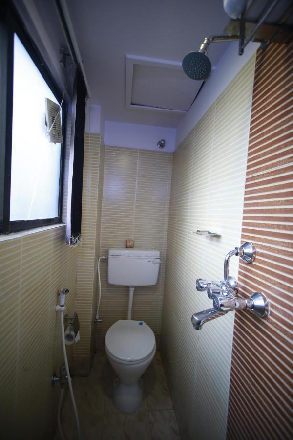 Hotel Comfotel Kalkuta Zewnętrze zdjęcie