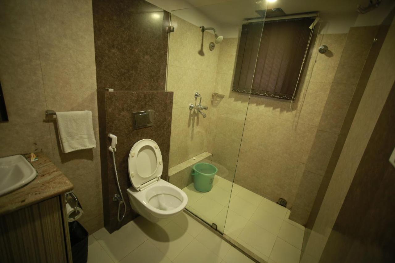Hotel Comfotel Kalkuta Zewnętrze zdjęcie