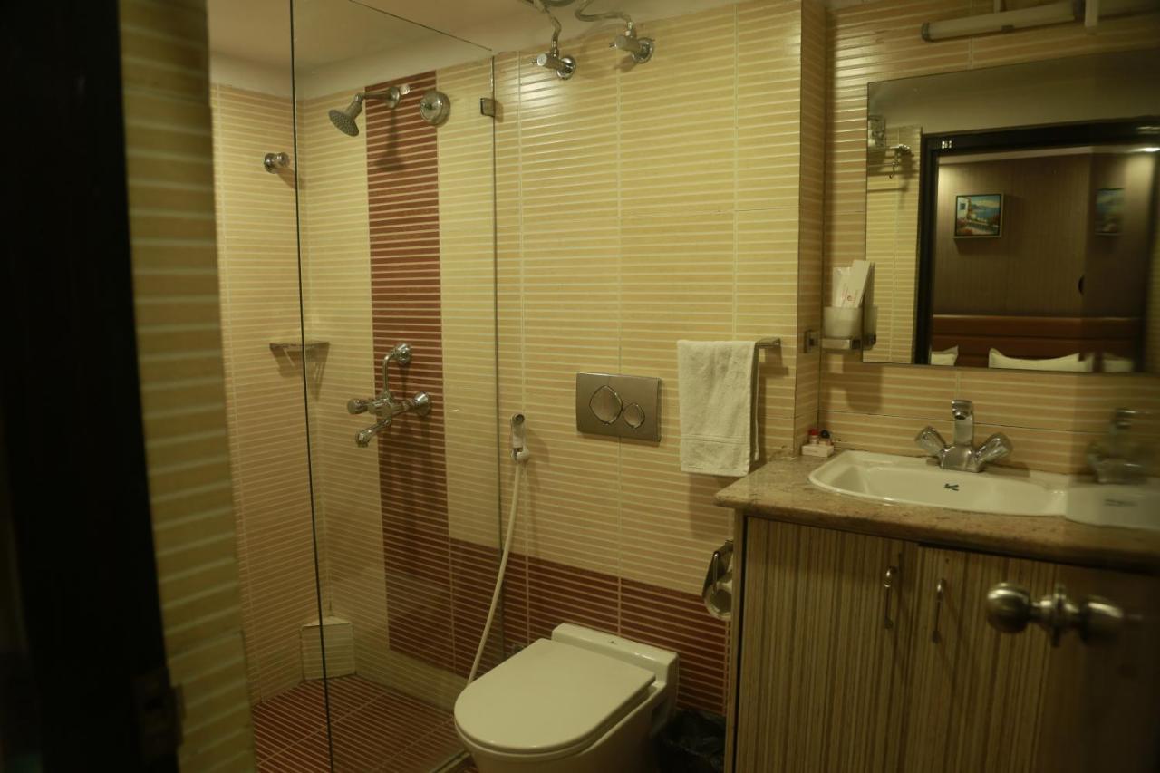 Hotel Comfotel Kalkuta Zewnętrze zdjęcie